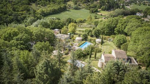 Natura Lodge