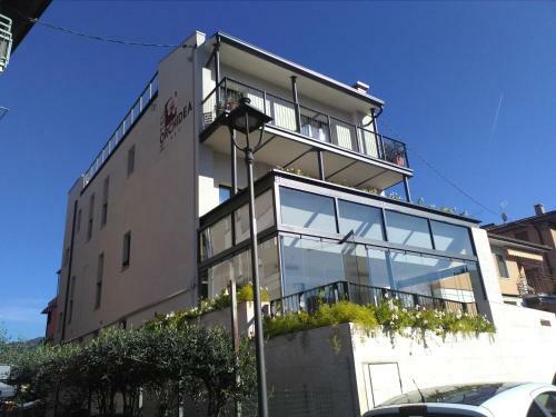Hotel Garn� Orchidea