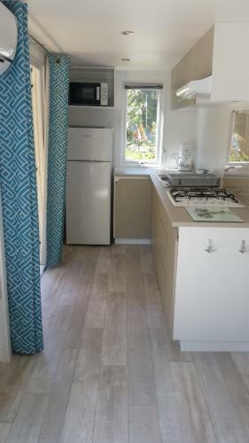 Hotel Camping La Pin�de
