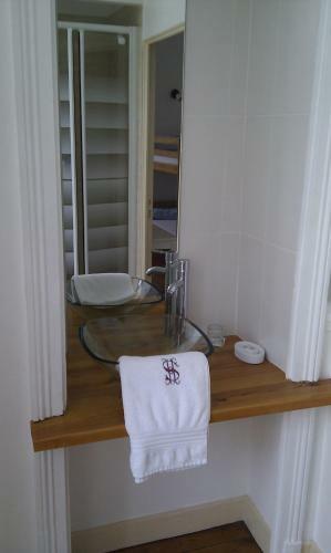 Select Hotel