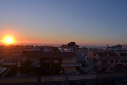 Amorosa Beach Apartment