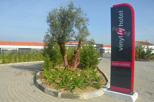 Vinyl M Hotel Design Inn