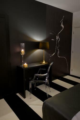 Vinyl M Hotel Design Inn