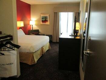 Holiday Inn Express Hotels Cloverdale (greencastle)