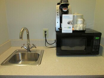 Holiday Inn Express Hotels Cloverdale (greencastle)