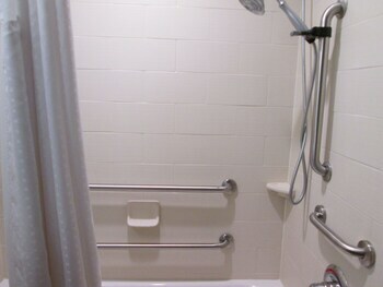 Holiday Inn Express Hotels Cloverdale (greencastle)