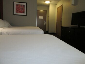 Holiday Inn Express Hotels Cloverdale (greencastle)