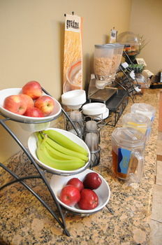 Hotel Microtel Inn & Suites By Wyndham West Chester
