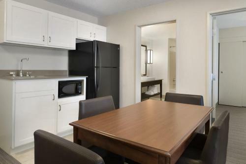 Hotel Country Inn & Suites Houghton