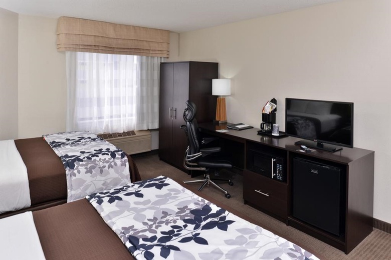 Hotel Sleep Inn & Suites Austinburg