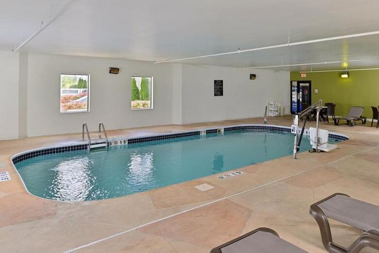 Hotel Sleep Inn & Suites Austinburg