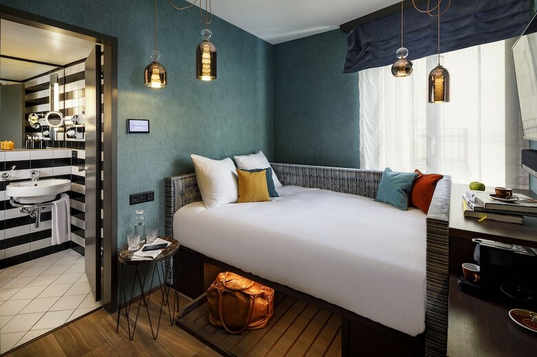 Opera Hotel