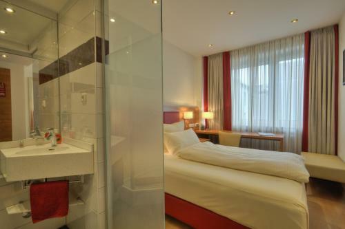 Hotel Condor