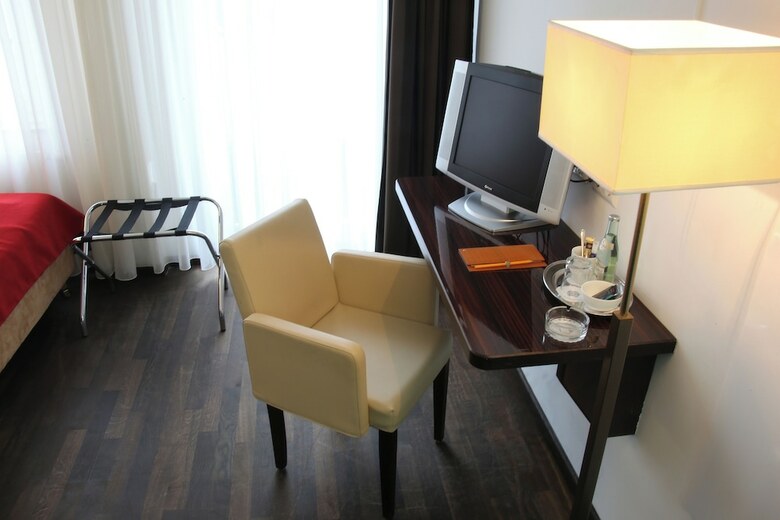 Helvetia Hotel Munich City Center