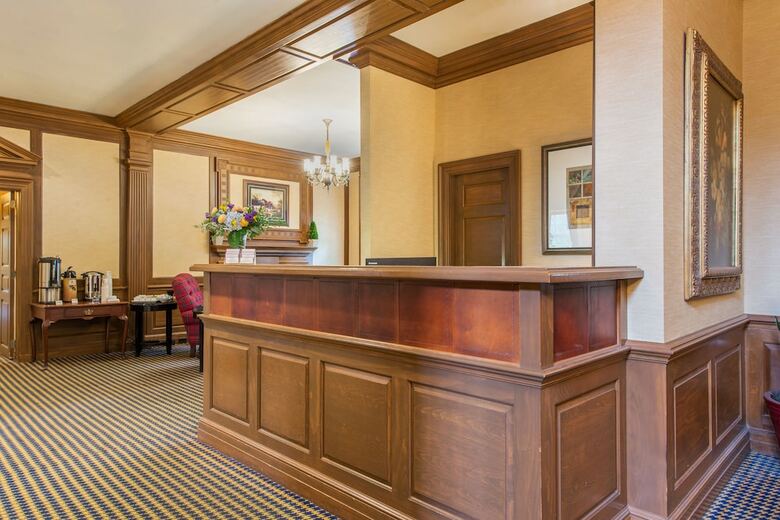 Hotel Exeter Inn