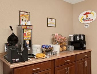 Motel Super 8 Massena