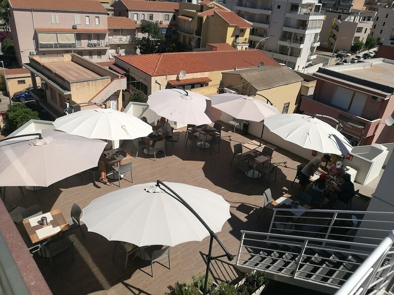 Alma Di Alghero Hotel