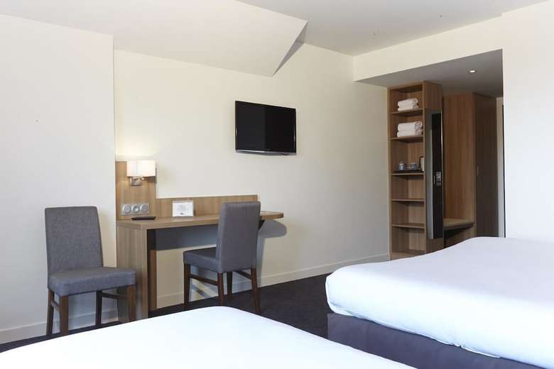 Kyriad Hotel Laval