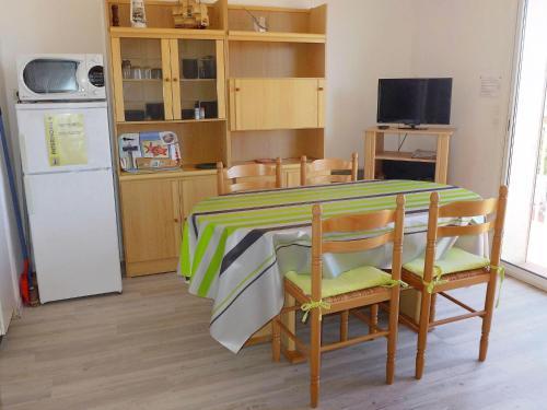 Apartment Av. Des Corsaires Saint Pierre La Mer