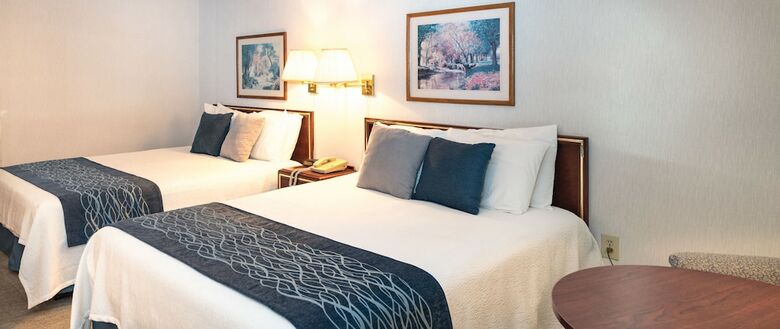 Posada Highland Manor Inn