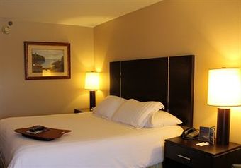 Hotel The Pacific Inn