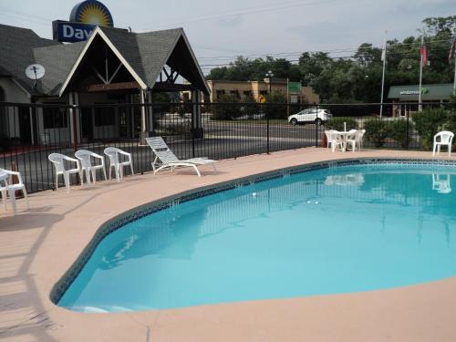 Cleveland Motel