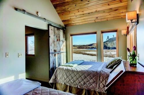 Bed & Breakfast Yellowstone River Lodge, Cabins And B & B