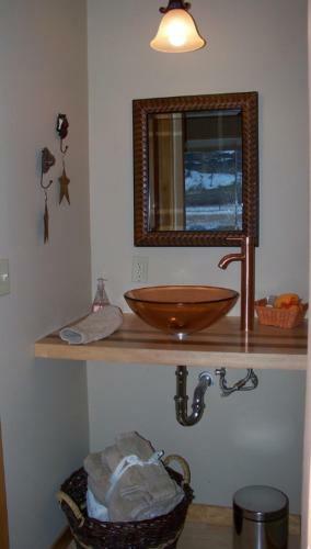 Bed & Breakfast Yellowstone River Lodge, Cabins And B & B