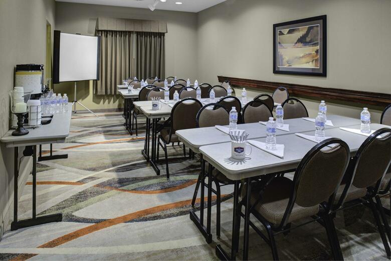 Hotel Hampton Inn Elkhorn