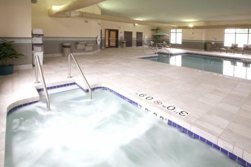 Hotel Holiday Inn Express & Suites Verona