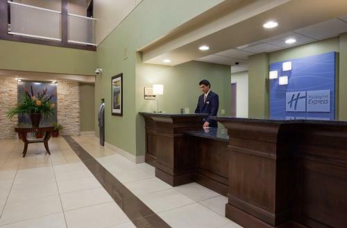 Hotel Holiday Inn Express & Suites Verona