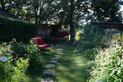 Bed & Breakfast La Roulotte De Lola - Chambre D'h�tes