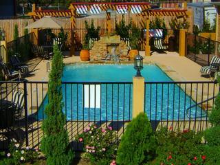 Hotel Best Western Plus Blanco Luxury Inn And Suites