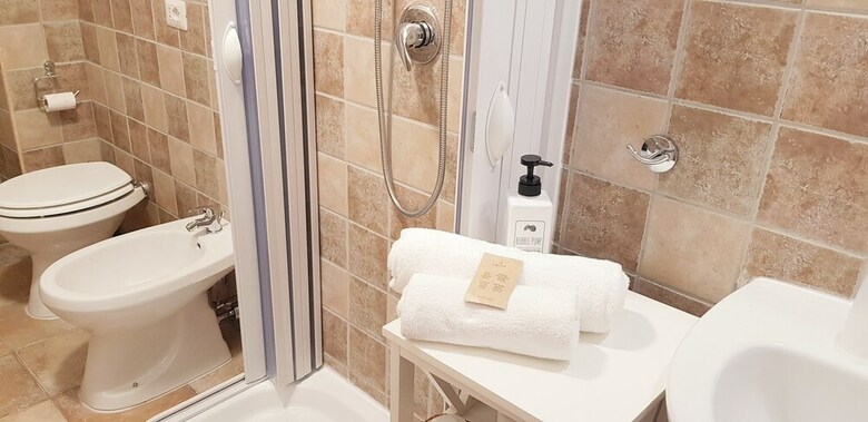 Hostal Aba Maya