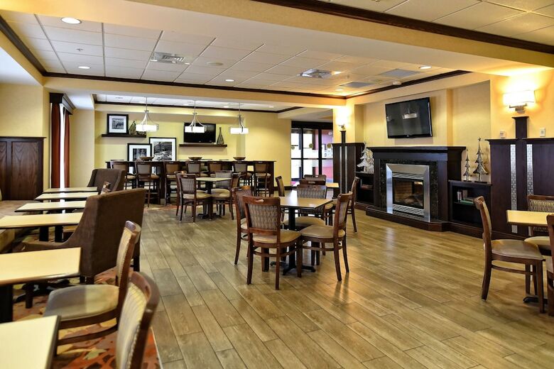 Hotel Hampton Inn Geneseo