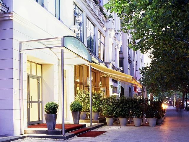 Hotel Louisa`s Place