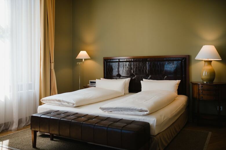 Hotel Louisa`s Place