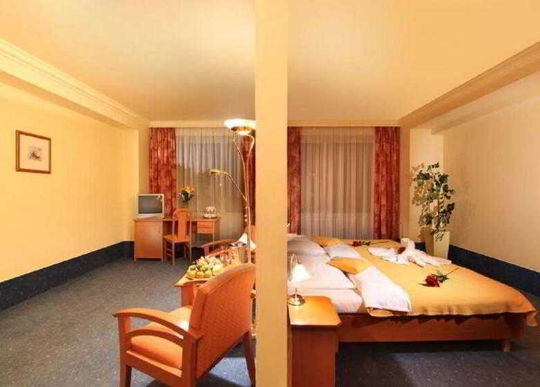 Hotel Austria Suites