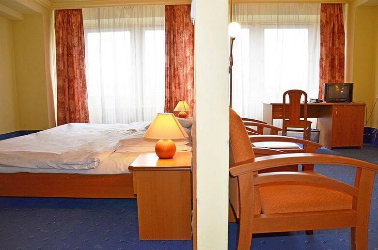 Hotel Austria Suites