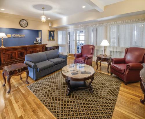 Hotel Wyndham Bay Voyage Inn