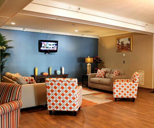 St. Charles Hotel - Hudson