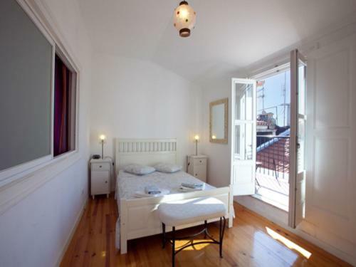 Traveling To Lisbon Alfama Apartments