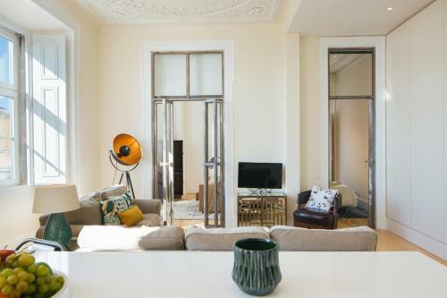 Traveling To Lisbon Alfama Apartments
