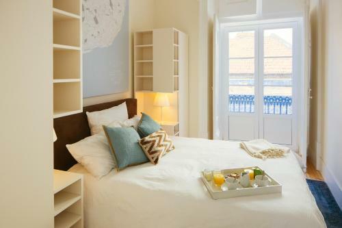 Traveling To Lisbon Alfama Apartments
