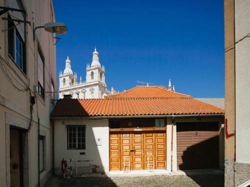 Traveling To Lisbon Alfama Apartments