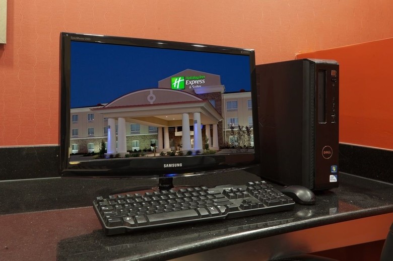 Holiday Inn Express Hotel Winona North