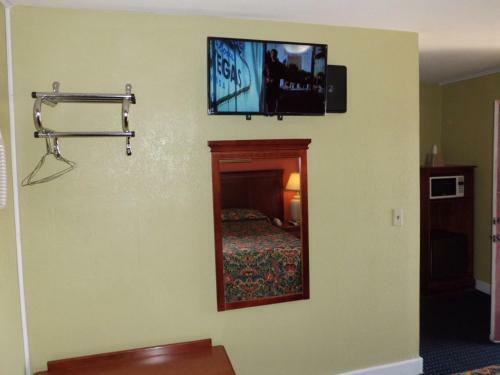 Budget Zzzz Motel