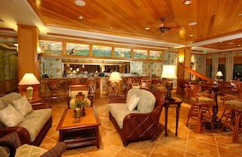 Hotel The Waterfront Inn