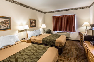 Hotel Econo Lodge Inn & Suites New Castle