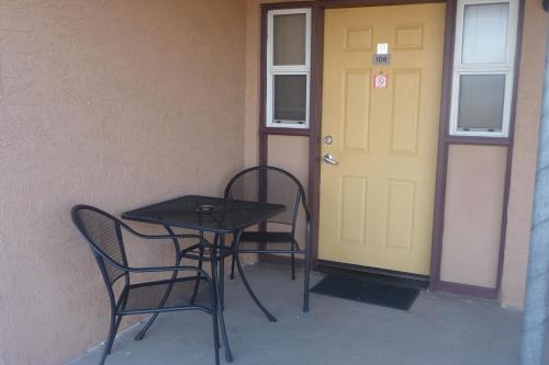 Yucca Motel